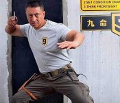 請(qǐng)保鏢公司一天要多少錢(qián)？